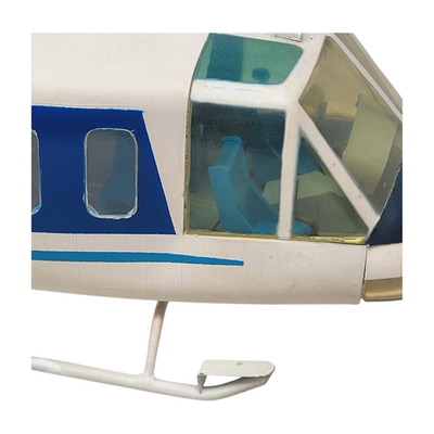Topping Bell UH-1 Iroquois Huey Desk Top Helicopter 1/32 Scale