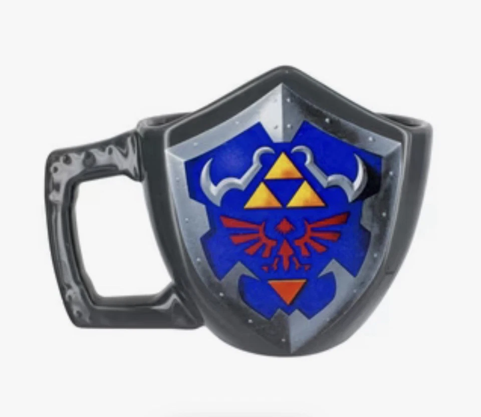 Taza escudo The Legend Of Zelda 2016 edición coleccionista nueva Foto 2 de 4