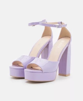 Raid London Aasma Plateau Blockabsatz Sandalen in Flieder Lack Gr. UK 7