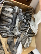 Originales Fahrwerk Tesla Model 3 Federn D&auml;mpfer komplett, ca. 70.000km, OEM