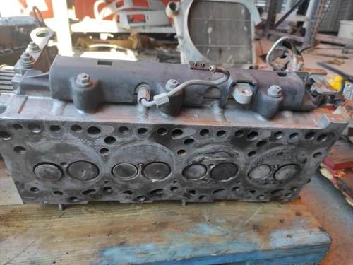 7450519 Culata para CITROEN JUMPER CAMIÓN 33 L 2.8 HDi / -HDi 130 95867 - Imagen 1 de 3