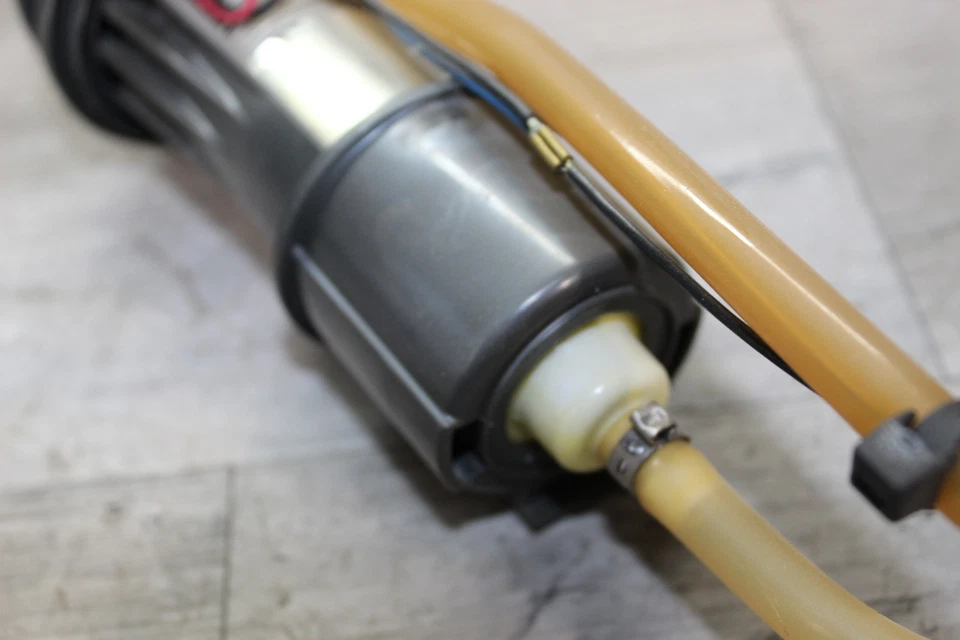 Bomba de combustível 2015 Polaris Assault Rmk 800 155 polegadas - Imagem 4 de 4