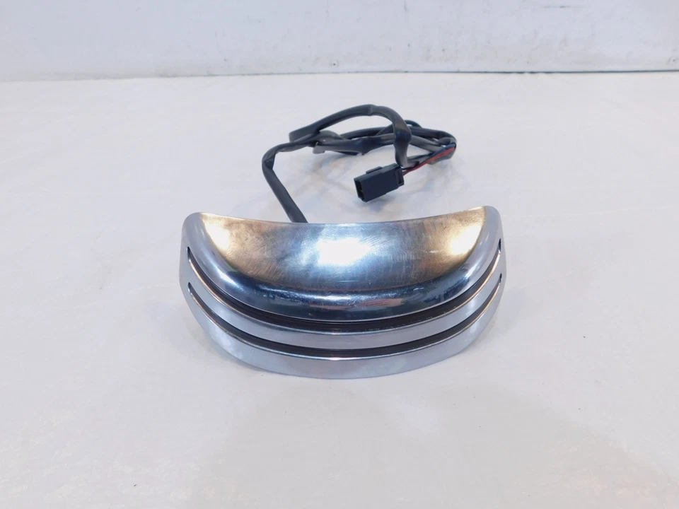 Lámpara de luz de fascia guardabarros trasero Harley Davidson Road King Street & Electra Glide Foto 3 de 4