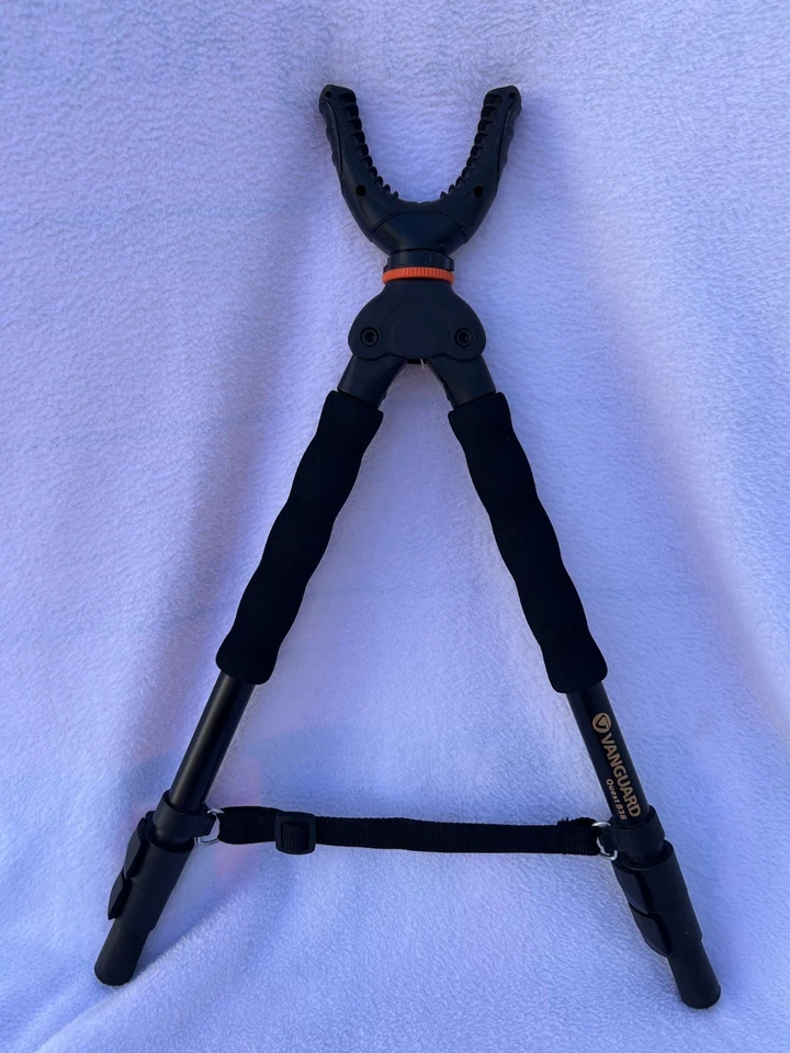 Bípode de tiro portátil Vanguard Quest B38 con yugo en forma de U = buen estado Foto 2 de 4