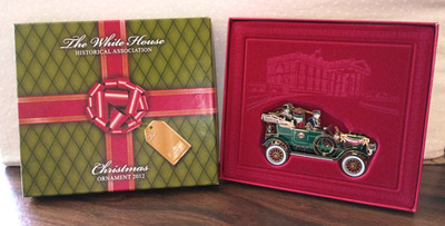 WHITE HOUSE CHRISTMAS ORNAMENT 2012 & Booklet ~ Taft Model M Steam Touring Car