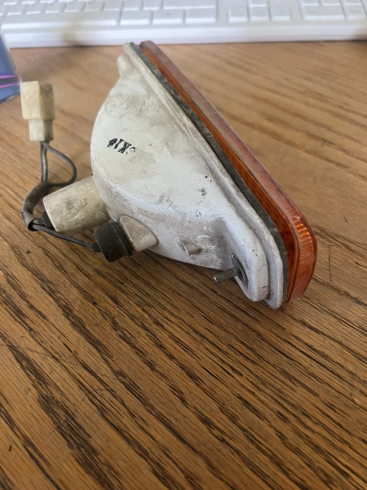 A41. 1979 Honda Accord Turn Signal - Image 4 of 4
