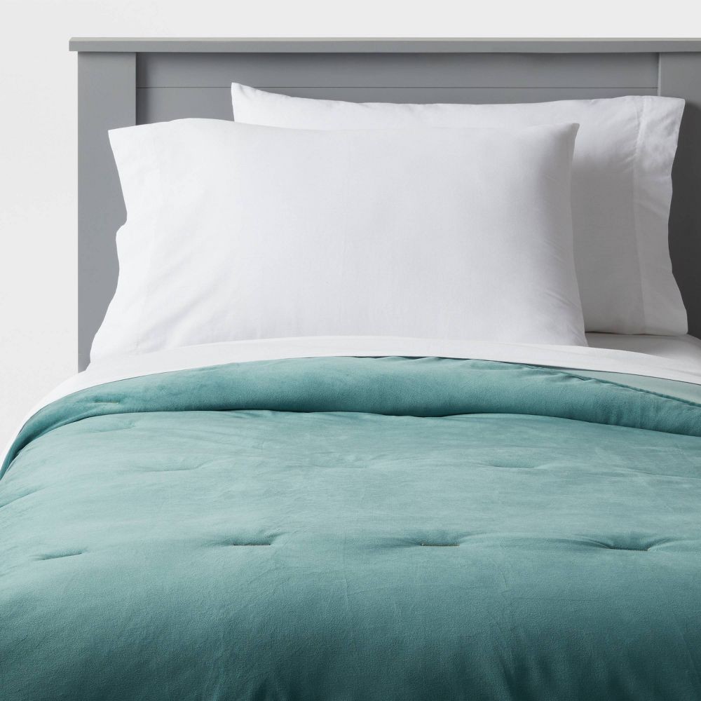 Детское стеганое одеяло FullQueen Velvet Twilight Green - Pillowfort 3990₽
