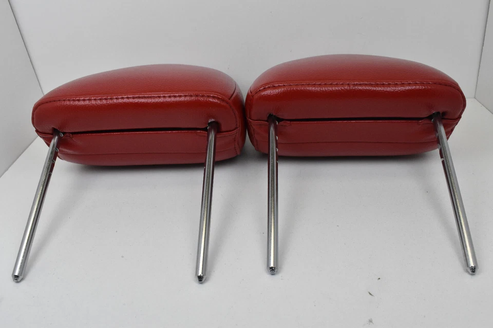 Juego de reposacabezas de cuero rojo asiento delantero Ford Mustang 2005-2009 conjunto de pares OEM Foto 4 de 4
