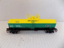 SINGLE  DOME CHEMICAL  TANK CAR FOR; GATX  BY; ATHEARN RTR  PO