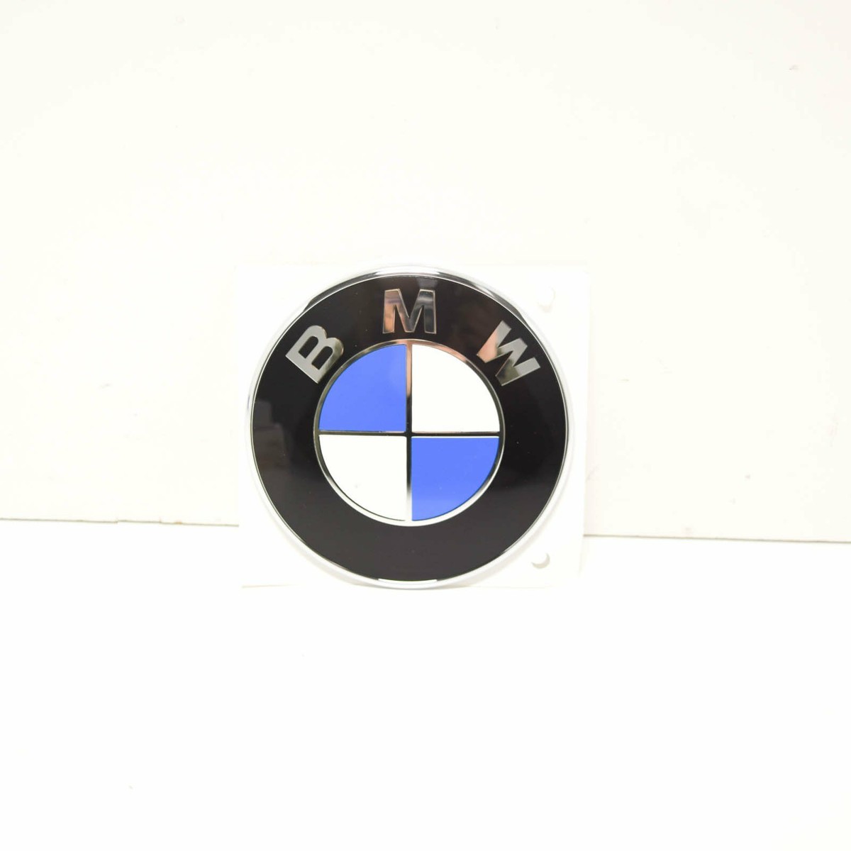 BMW Z3 Coupe E36 Rear Trunk Bootlid Badge 70mm 7721222 51147721222 