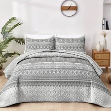 Grey Boho King Quilt Set 103x90in Lightweight Microfiber 3-Piece All-Season