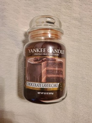Yankee Candle 22 oz Chocolate Layer Cake ca