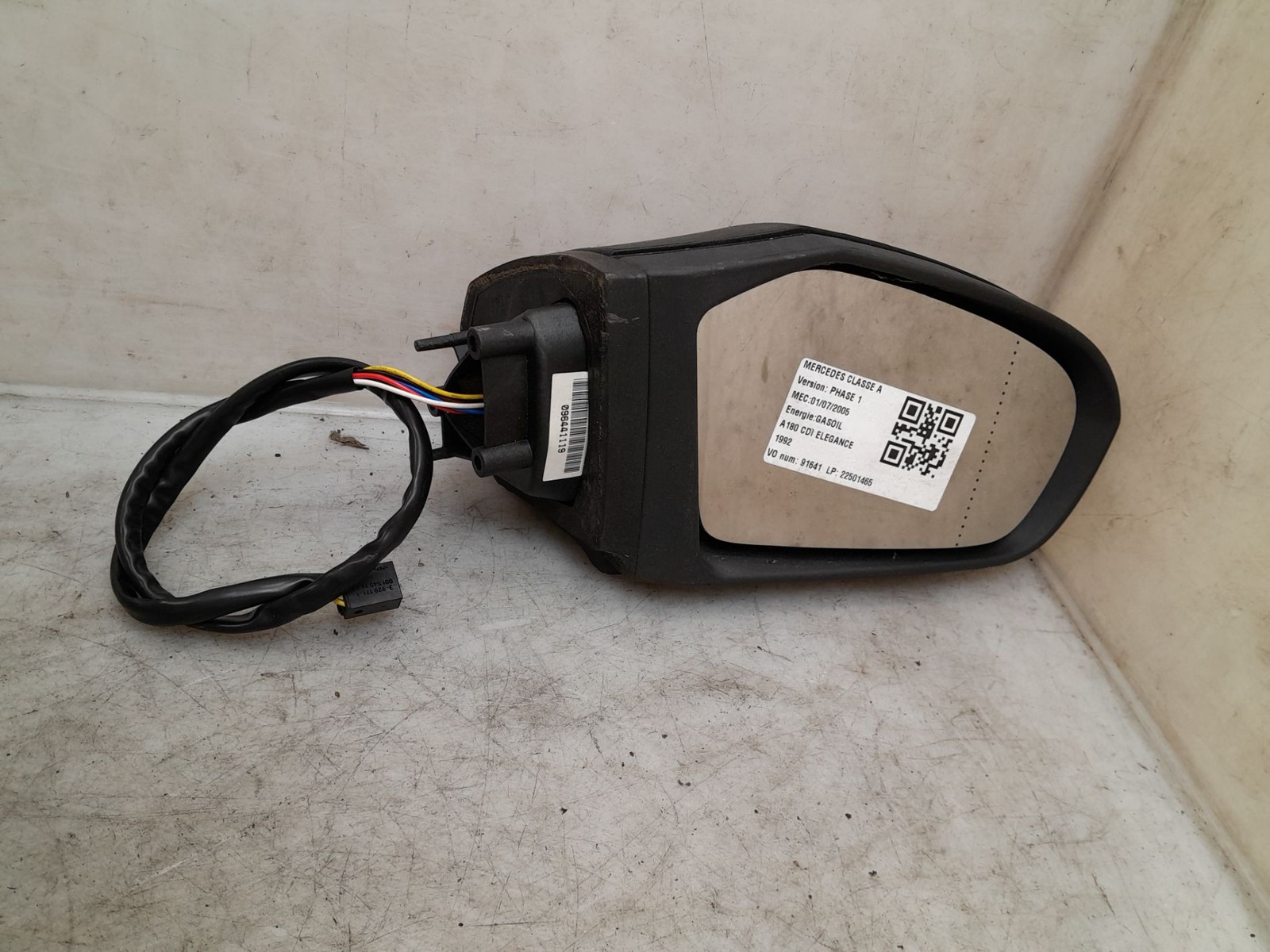 Mercedes II W169 1698100476 Right Mirror