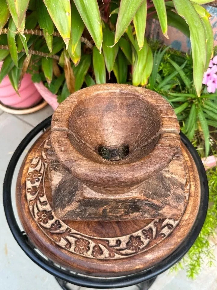 Antigua maceta de semillas de sembradora agrícola artesanal de madera de 1800 Foto 3 de 4