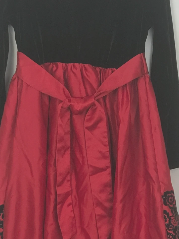 Rare Edition Girl 12 Party Dress Black Velvet Red Skirt Embellished Rhinestones - Image 4 of 4