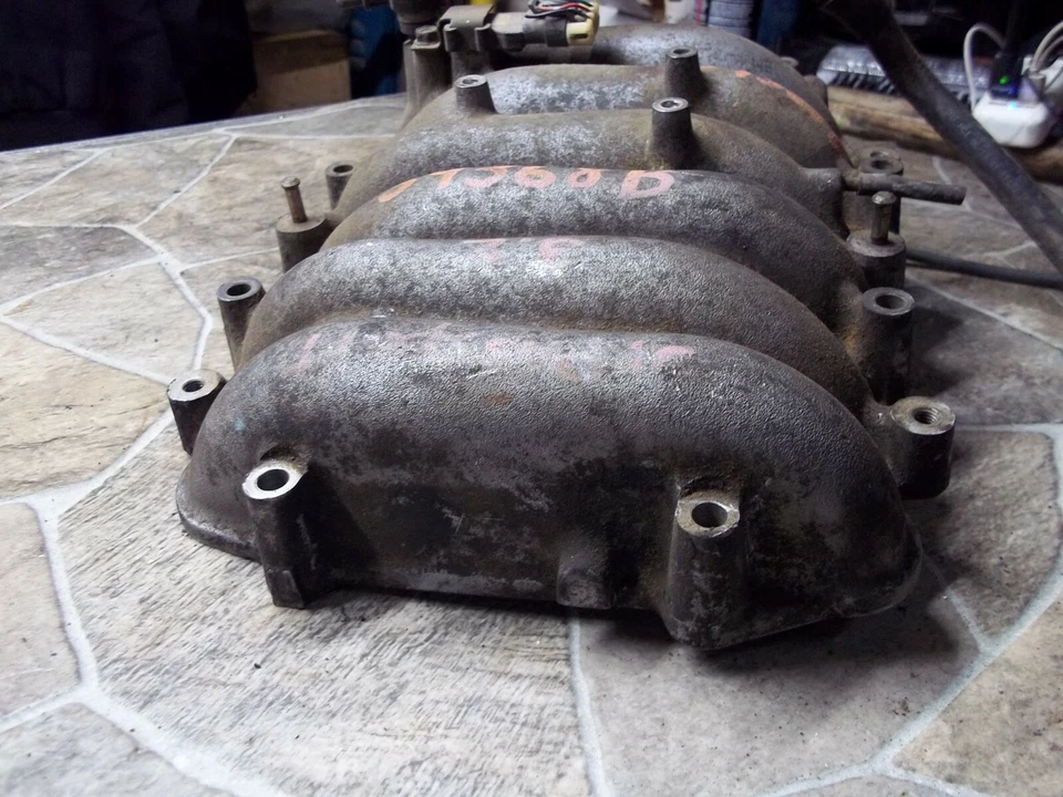 00-02 HONDA PASSPORT 00-04 ISUZU RODEO 3.2L 3.5L 6 CYLINDER INTAKE MANIFOLD OEM - Image 4 of 4