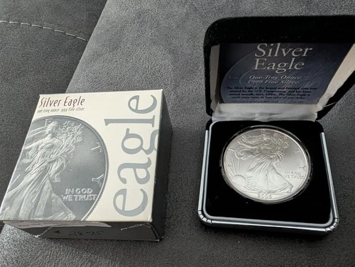 2006 1 oz Silver American Eagle (Brilliant Uncirculated)