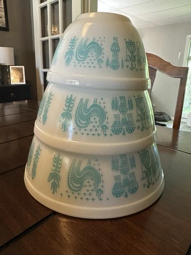 MCM Pyrex Blue Amish Butterprint Nesting Mixing Bowls Set of 3 #401 402 403 EUC!