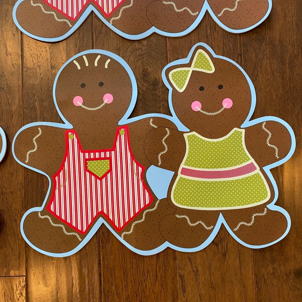 Manteles individuales de pan de jengibre para niños y niñas | Decoración de mesa de Navidad | Juego de cocina navideña Foto 3 de 4