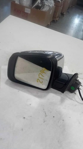 Used Left Door Mirror fits: 2017 Jeep Grand cherokee Power heated chrome w/turn