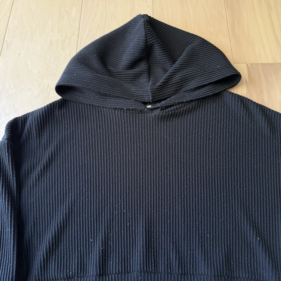 Alo Yoga Muse Hoodie Women's M Black Ribbed Fleece Pullover Loungewear Cozy - Image 3 of 4