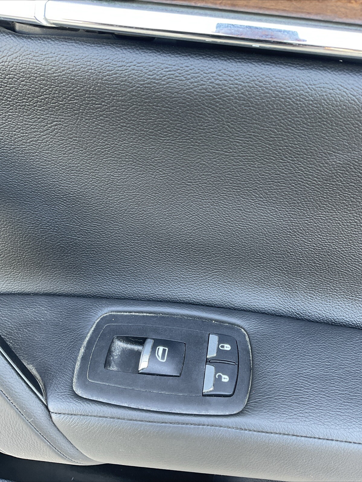2014-2018 MASERATI QUATTROPORTE FRONT RIGHT SIDE INTERIOR DOOR PANEL TRIM OEM
