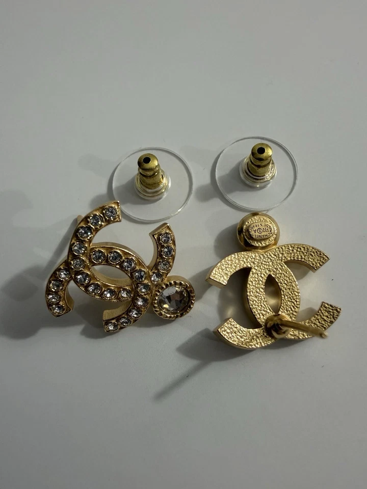 Chanel Vintage CC Logos RHINESTONES Stud Gold Tone Earrings - Image 2 of 2