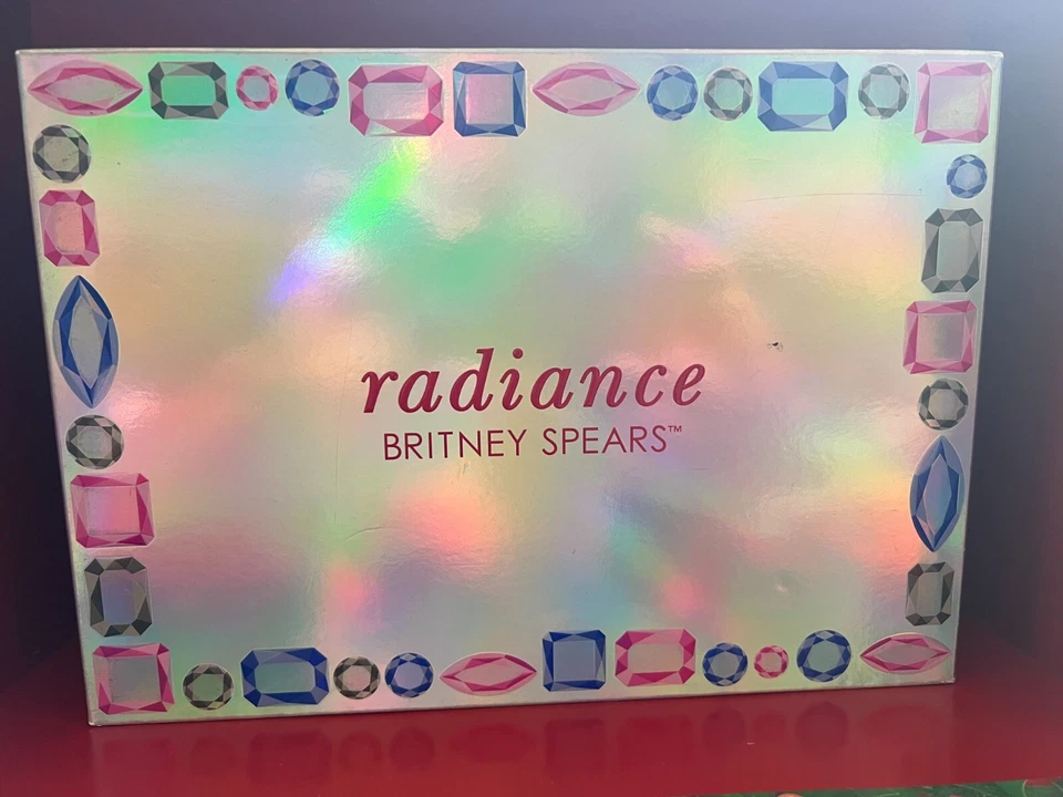 JUEGO DE 3 PIEZAS BRITNEY SPEARS SPRAY EDP 1,7 OZ + LOCIÓN + GEL DE DUCHA NUEVO EN CAJA Foto 2 de 2