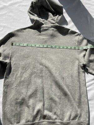 COMME DES GARCONS PLAY x Invader Pixel Heart Embroidered Gray Full