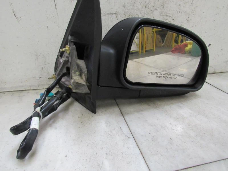 02 03 04 05 06 07 08 09 Espejo puerta derecha TRAILBLAZER Foto 2 de 4