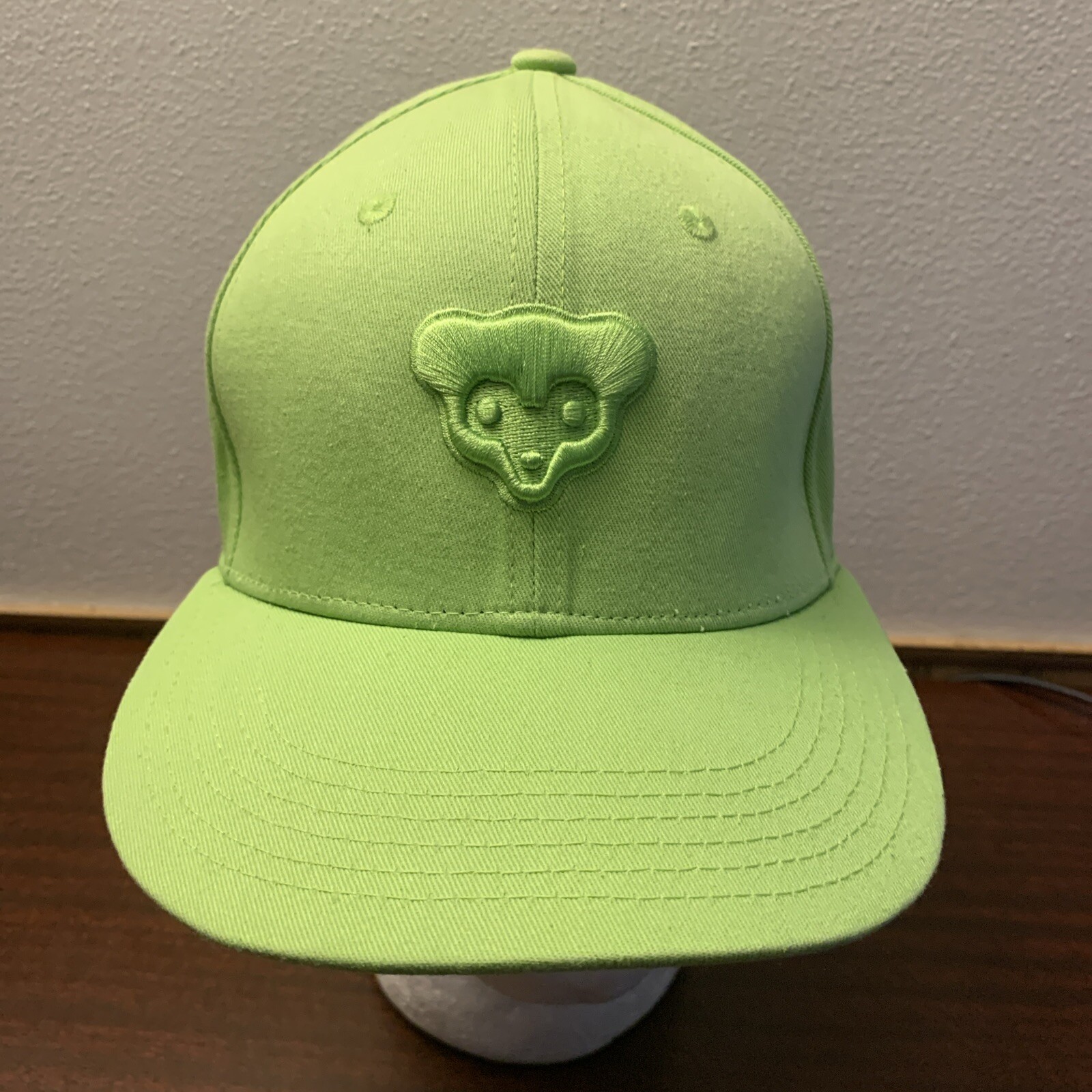 Chicago Cubs Budweiser Melonwear lime green promotional hat, snapback adjustable