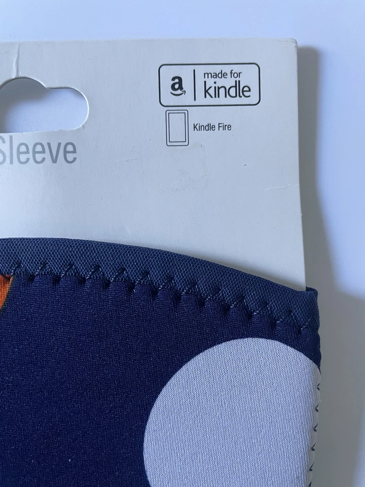 New - BUILT Slim Neoprene Sleeve - Kindle Fire - Navy w/Multi Colored Dots - Image 3 of 4