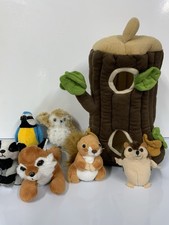 The Puppet Company Soft Hideaway Tree House & 5 Finger Puppets & Fox