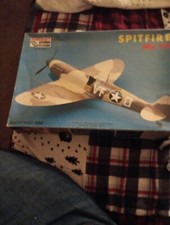 Minicraft Hasegawa Spitfire Mk Vb Modellbausatz im Maßstab 1:32