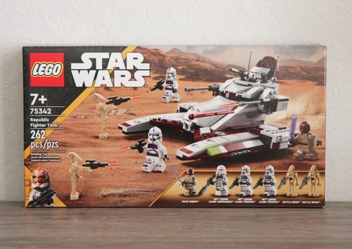 LEGO 75342 Star Wars Republic Fighter Tank Building Set Retired New Sealed