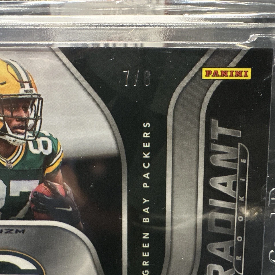 2022 Panini Spectra - Radiant Rookie Patch Signatures #RAD-RDO Romeo Doubs /8  - Image 3 of 3