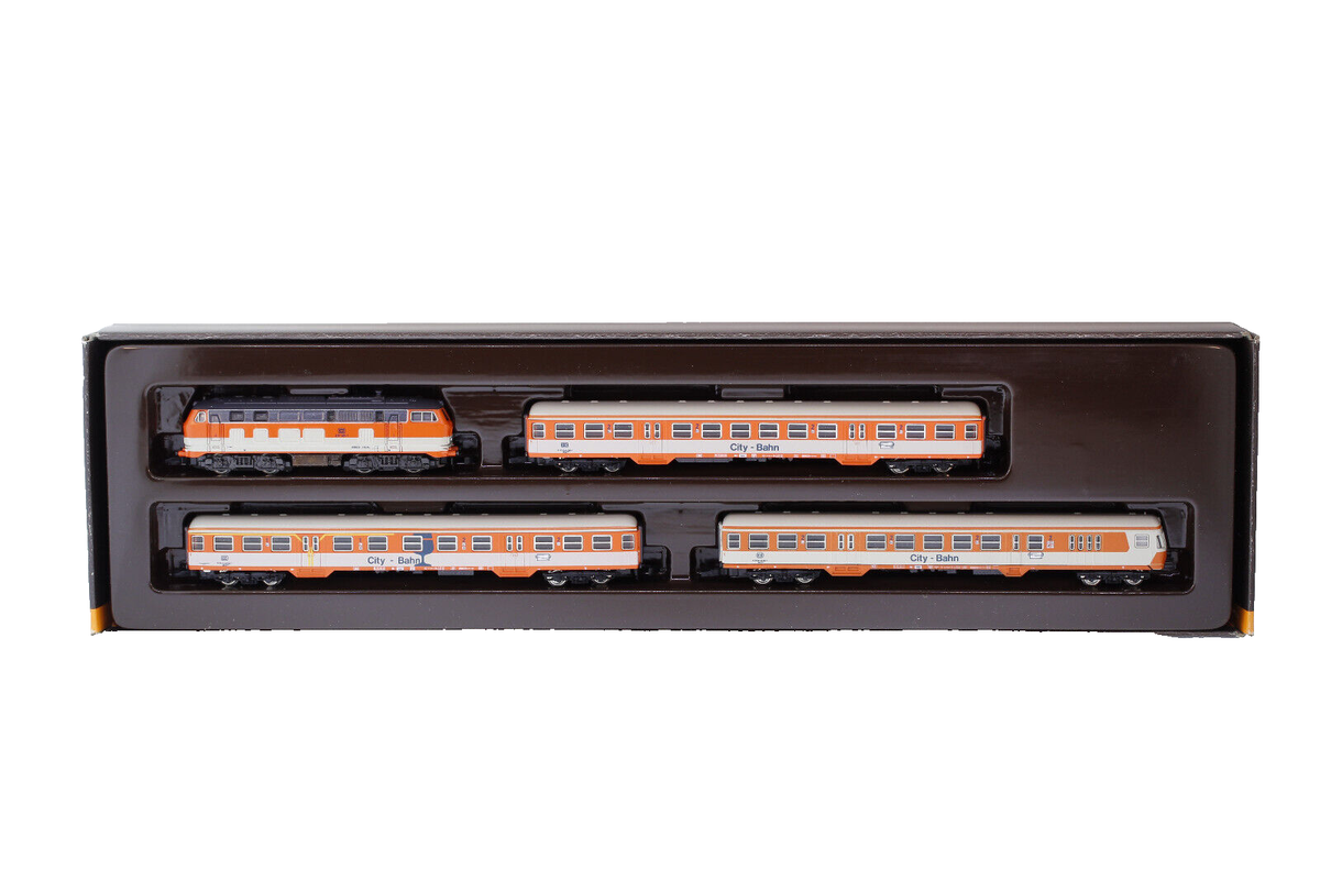 Märklín Mini-Club 8107 DB 218 City Bahn Locomotive & Passenger Car