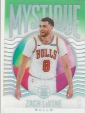 2020-21 Panini Illusions Mystique Emerald #7 Zach LaVine Bulls