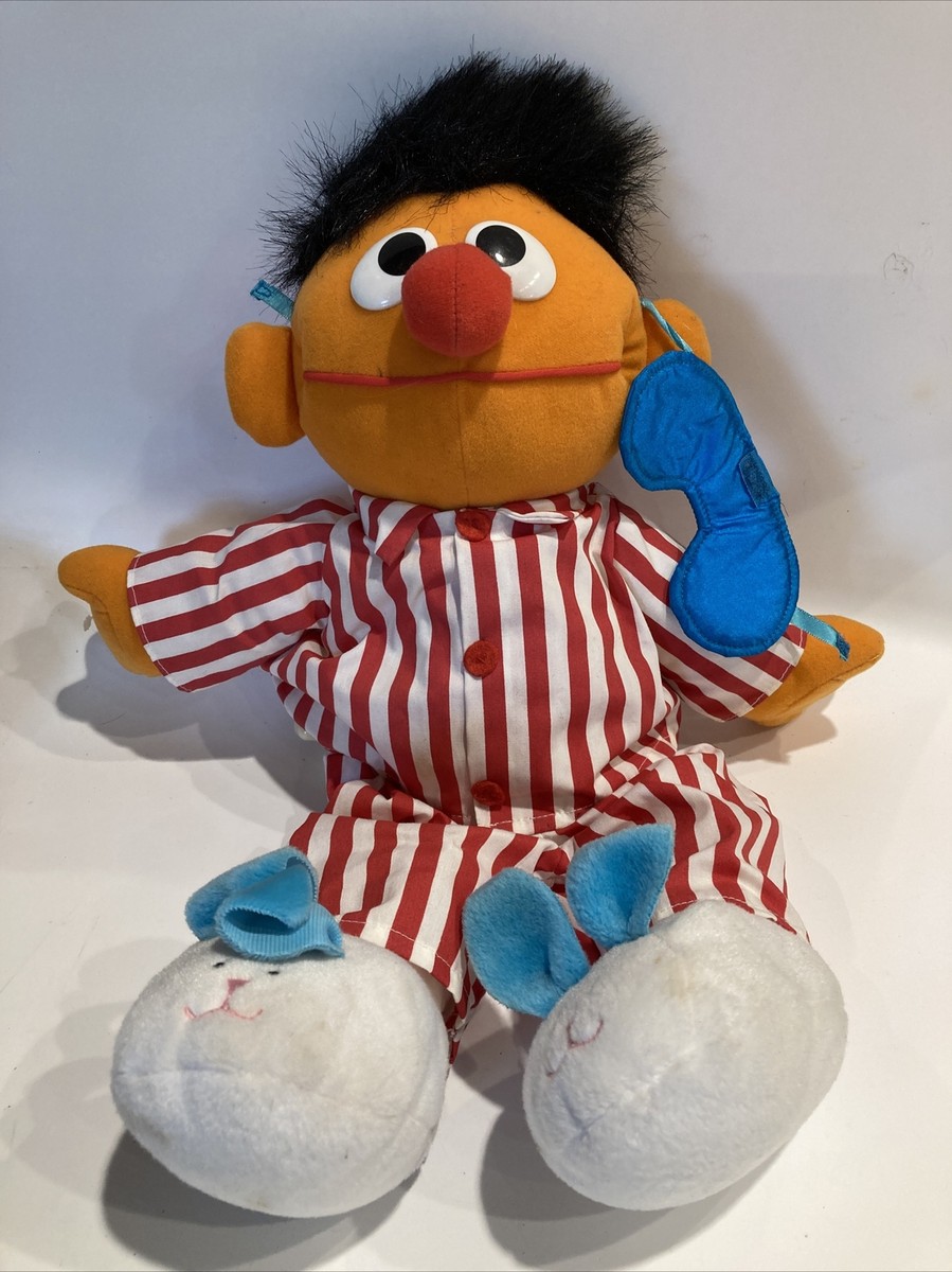 Vintage 1996 Tyco Sesame Street Sleep And Snore Ernie Talking