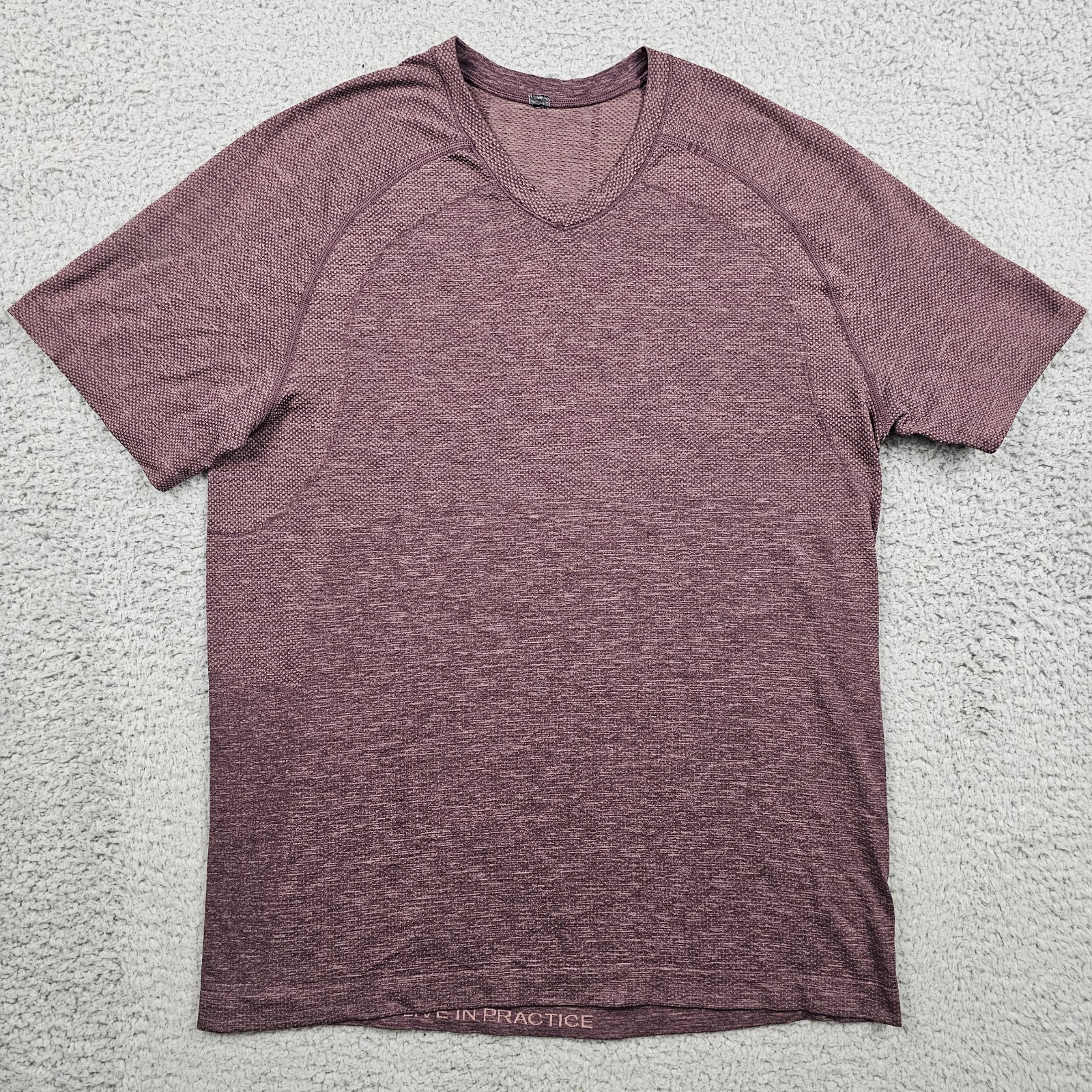 Lululemon Shirt Mens Medium Red Metal Vent Tech V Neck Active Training Gym Run