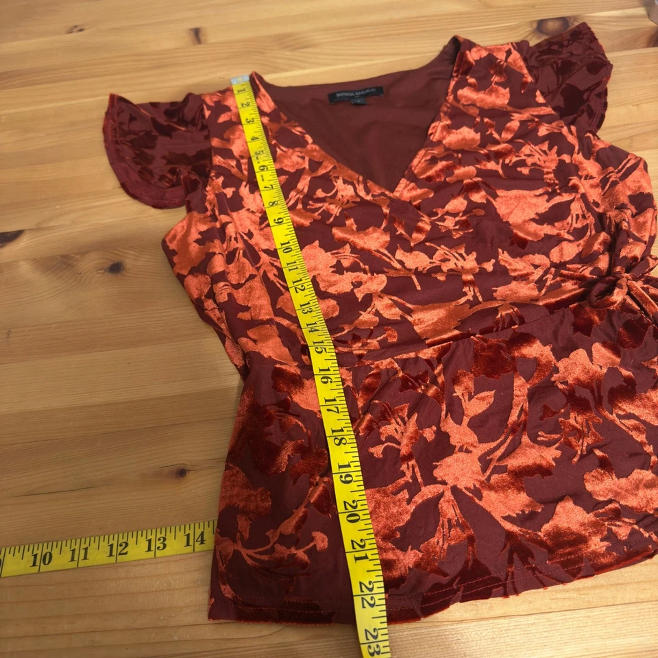 Top Banana Republic para mujer S Whimsigoth romántico terciopelo quemado envolvente aleteo Foto 4 de 4