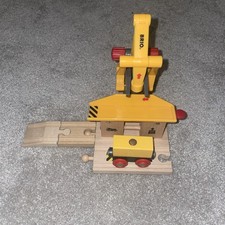 Brio World 33280 Cargo Station Crane Wooden Train Track Accessory Thomas Railway