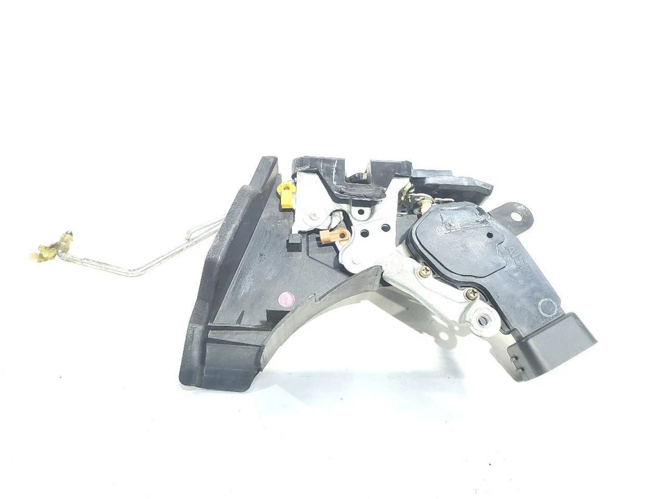 Actuador de cerradura de puerta delantera derecha OEM Lexus ES300 2000 probado  Foto 2 de 4