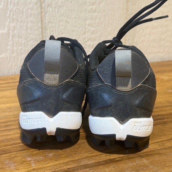Nike Fastflex Baseball Softball Cleats Black White Men US 8 thumbnail 2