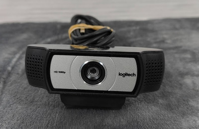 Logitech V-U0031 C930e 1080p USB HD Pro Webcam 860-000568 W/ Cover