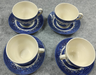 Churchill Weidenmuster Etrurien blau & weiß 4 Tassen & Untertassen Vintage J77a