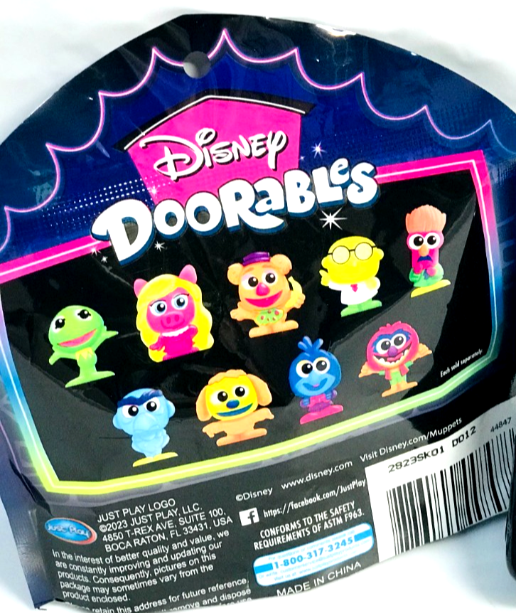 その他 FokQueenie MonsterMindToys BLACKPEARLS Disney DOORABLES **MUPPETS NEON BLACKLIGHT MINI PEEK** Choose Your