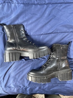 Madden Girl Boots Womens 8.5 M Philly PHIL01J1 Black Faux Leather Thick Sole