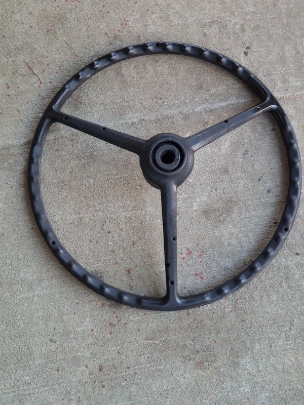 Satoh Mitsubishi S630 tractor steering wheel