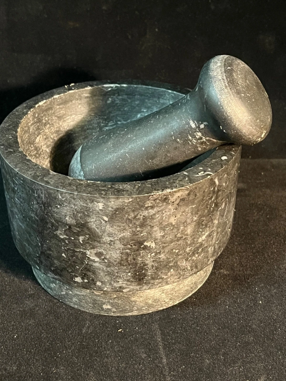 Black stone mortar and pestle